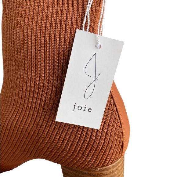 Joie Revolve Neely Sock Ribbed Ankle
Booties Sz 7.5 Chestnut Brown
Block Heel - Picture 6 of 13